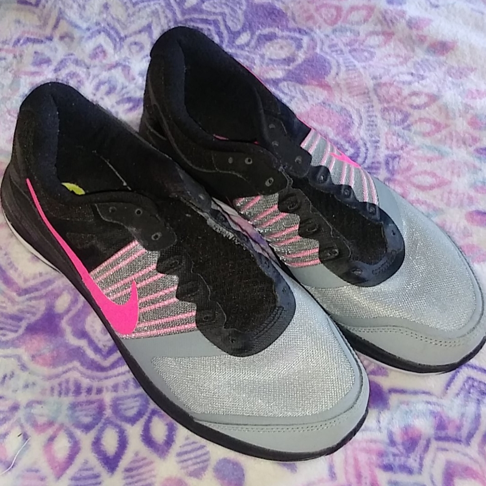 Nike shoes